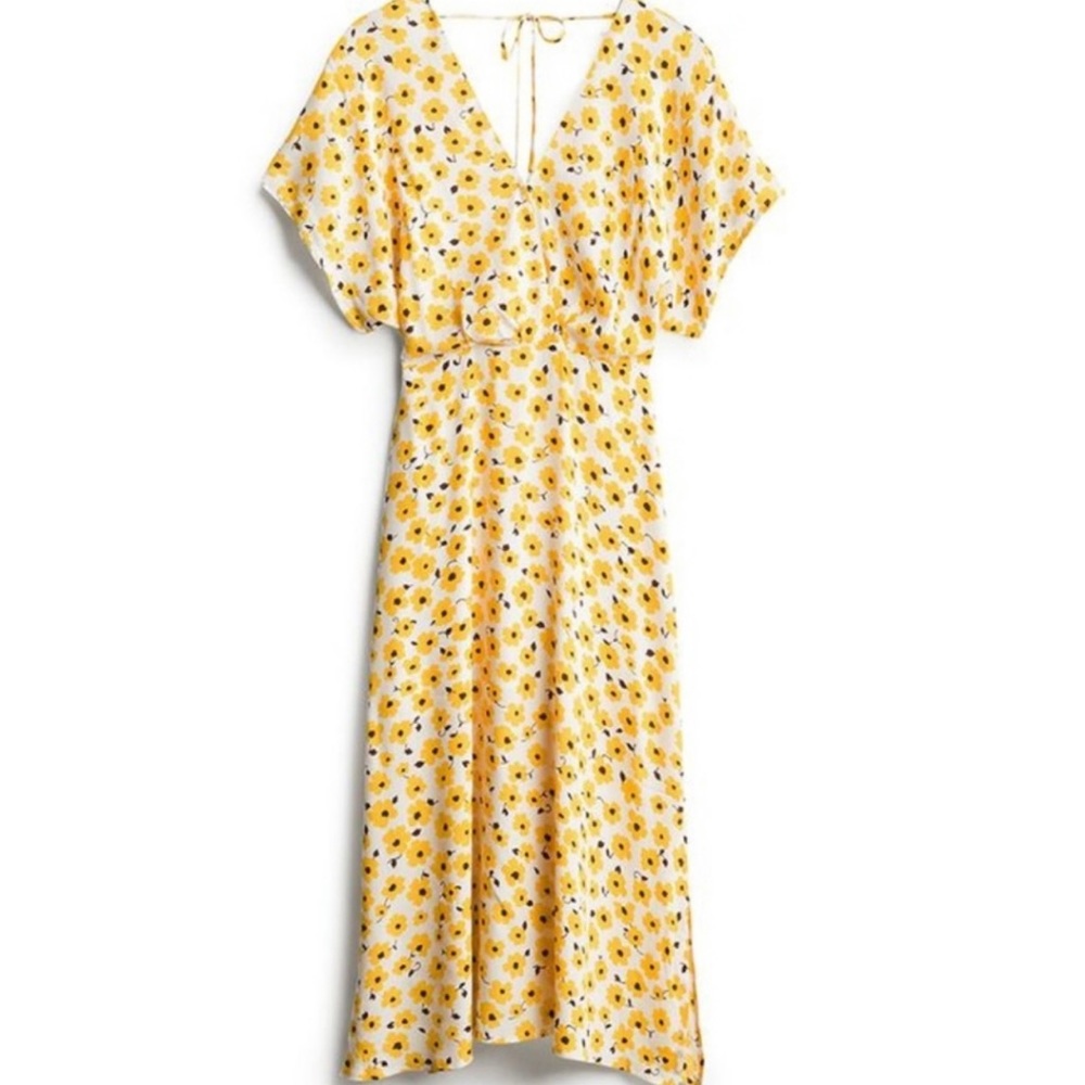 Katie Sturino Yellow Floral dress